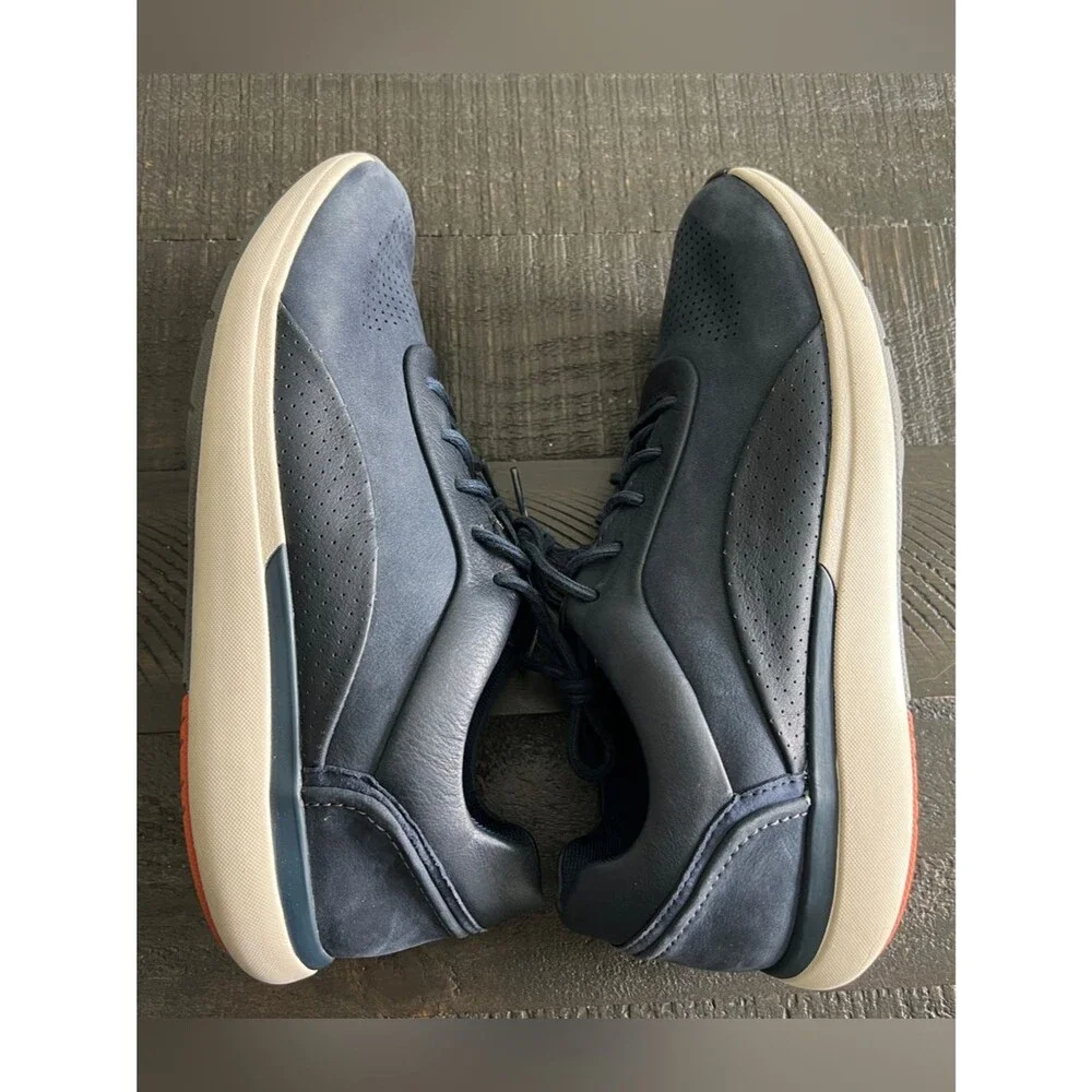 Clarks Unstructured Navy Leather Walking Sneakers Quiet Luxury Comfort Shoes 11